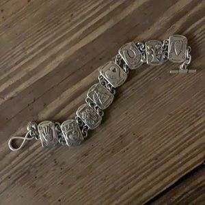 Heart shape bracelet